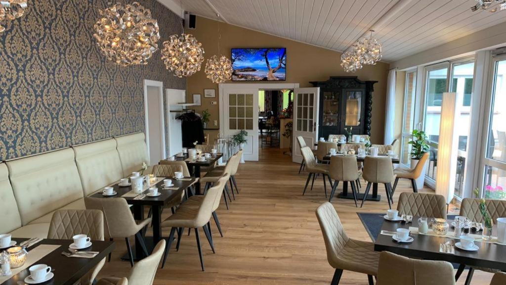 Freigeist • Pension & Brasserie Witzin Eksteriør bilde